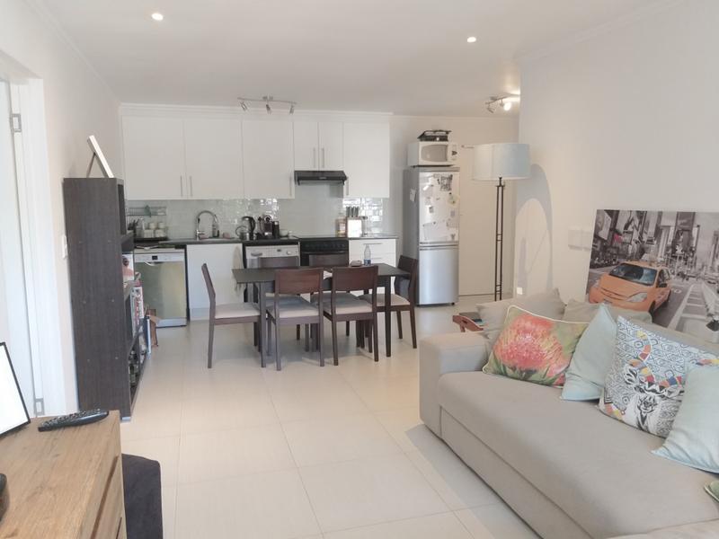 2 Bedroom Property for Sale in Kenilworth Western Cape